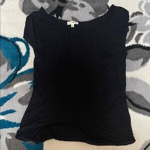 Zenana Outfitters Black Short Sleeve Scoop Neck Tee